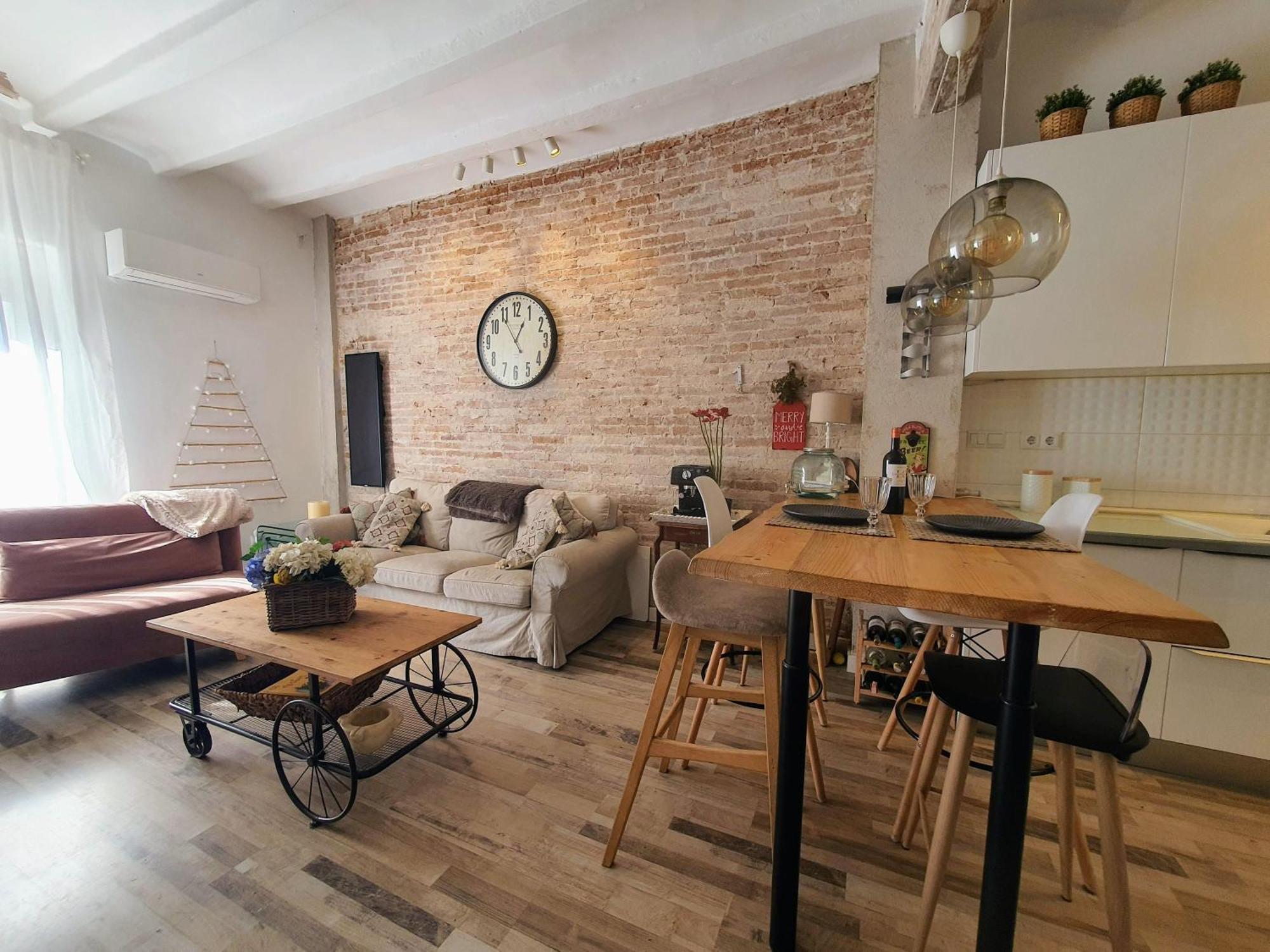 Ef7 Beds & Family Apartment ตาร์ราโกนา ภายนอก รูปภาพ